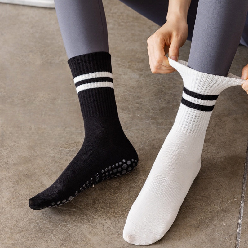Women Non Slip Yoga Socks, Gri - Herbal Yoga のレビューと価格