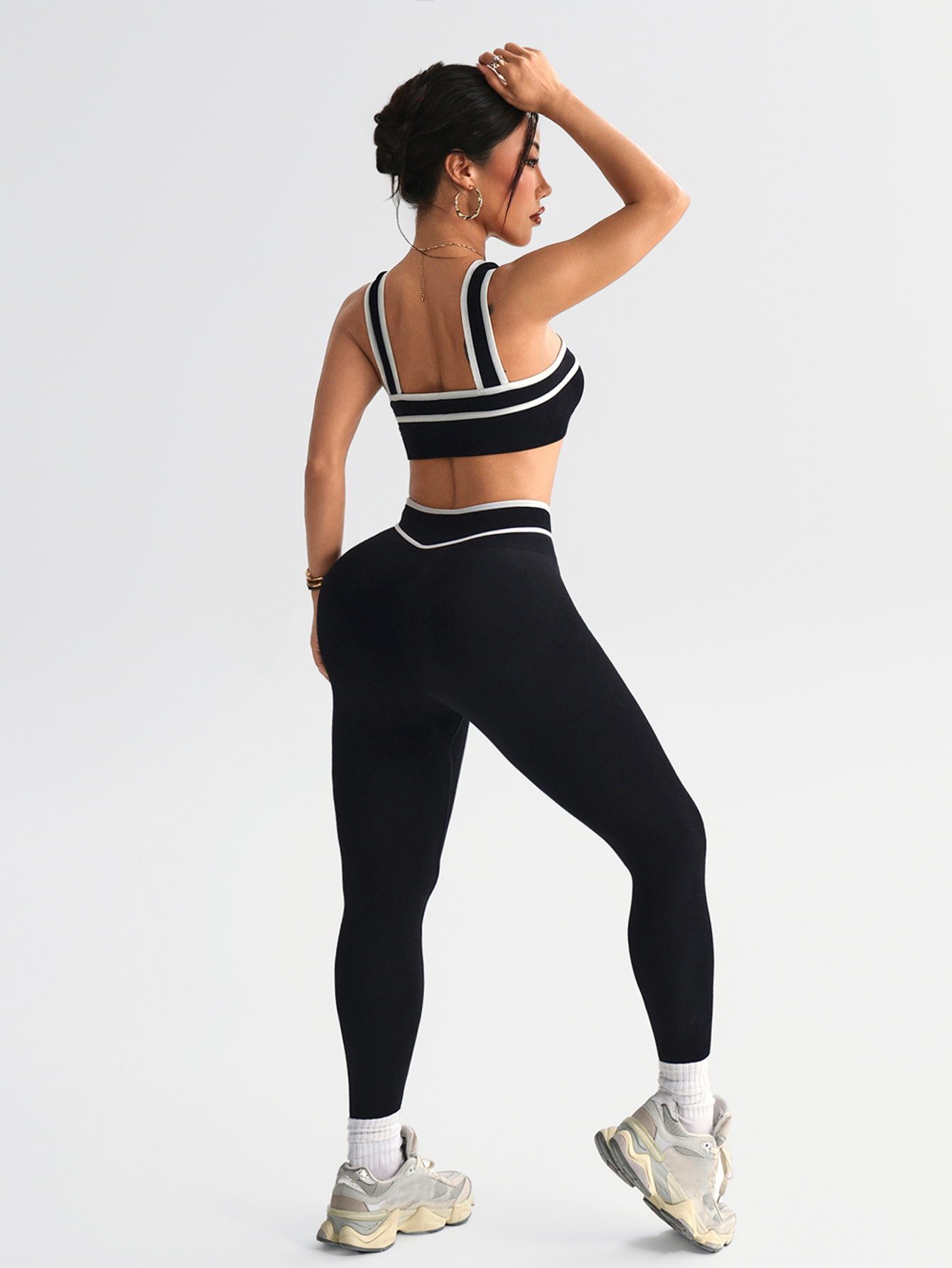 2 pcs Women Seamless Yoga Sets - Herbal Yoga のレビューと価格